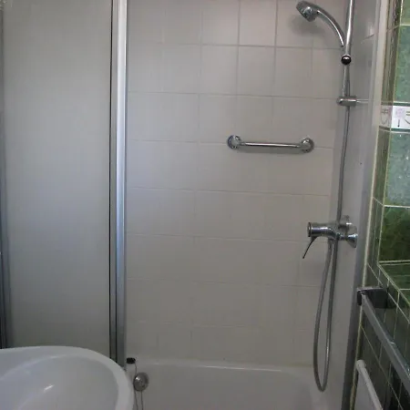 公寓 Ferienwohnung-in-der-lindenstrasse-whg-3 *
